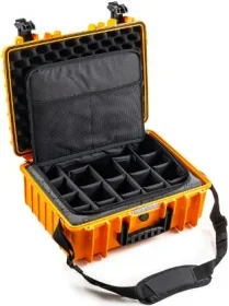 B&W Koffer mit Fototasche Typ 5000 orange