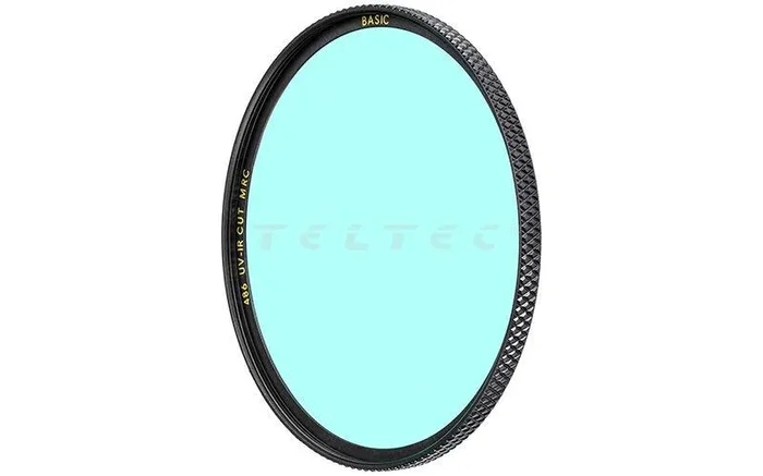 B+W Basic UV-IR Cut MRC – 52 mm