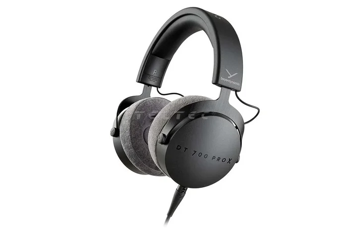 Beyerdynamic DT 700 PRO X