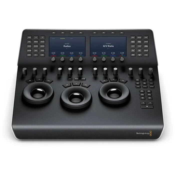 Blackmagic Design Bundle – Resolve Mini Panel & DaVinci Software
