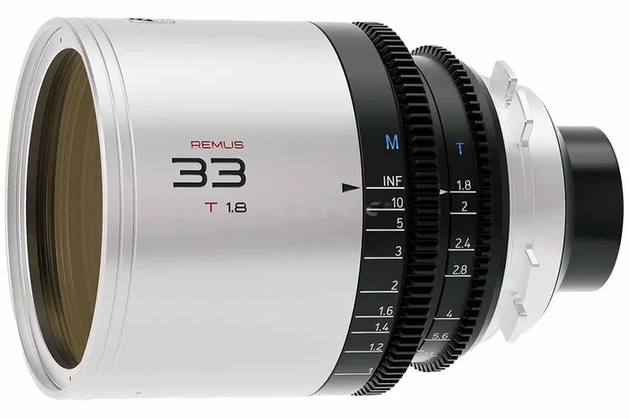 Blazar Remus 33 mm T1.8 1.5x Full Frame Anamorphic Lens – PL – Silver Flare
