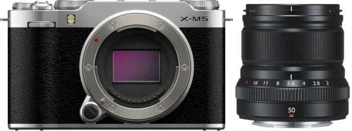 Fujifilm X-M5 Gehäuse Silber + XF 50mm f2,0 R WR