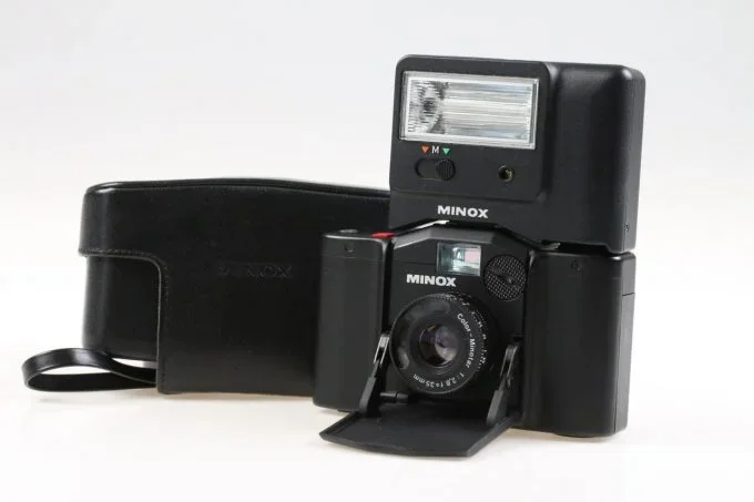 Minox 35 EL mit FC 35 Blitz