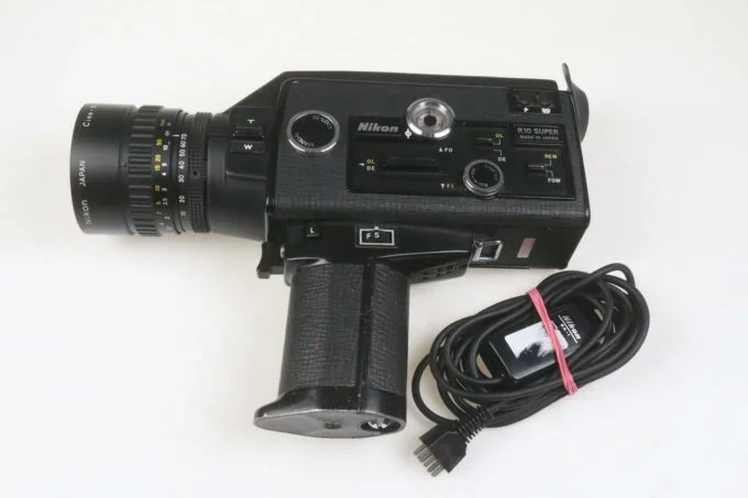 Nikon R10 super Filmkamera – Funktion nicht überprüft – #782293