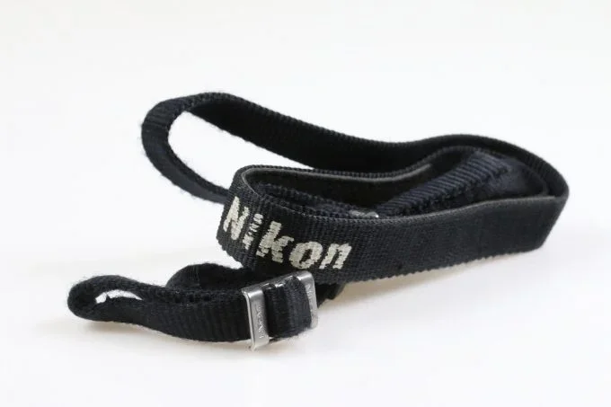 Nikon Tragegurt schmal