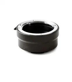 URTH Lens Mount Adapter Pentax K Obj. an Sony E Body