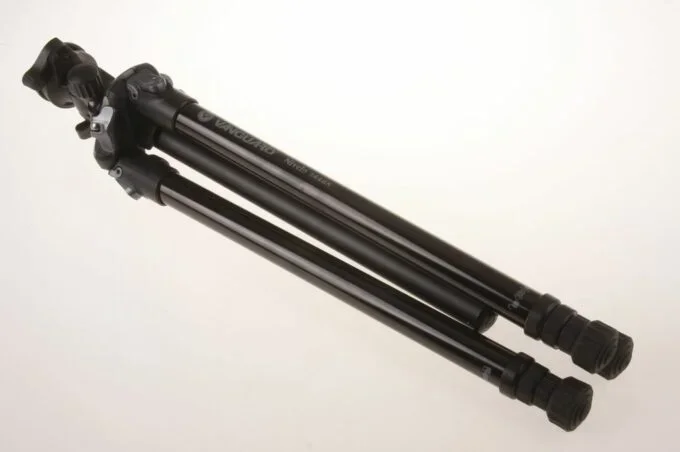 VANGUARD Nivelo 244BK – Dreibeinstativ