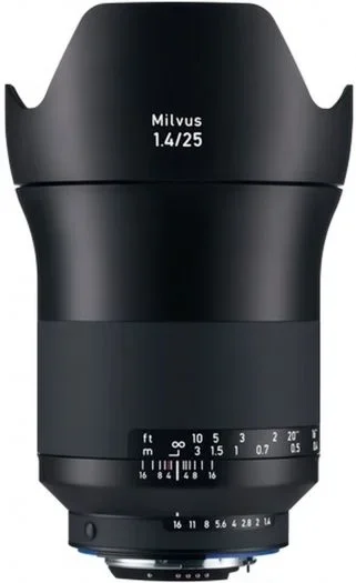 ZEISS Milvus 25mm f1,4 Nikon