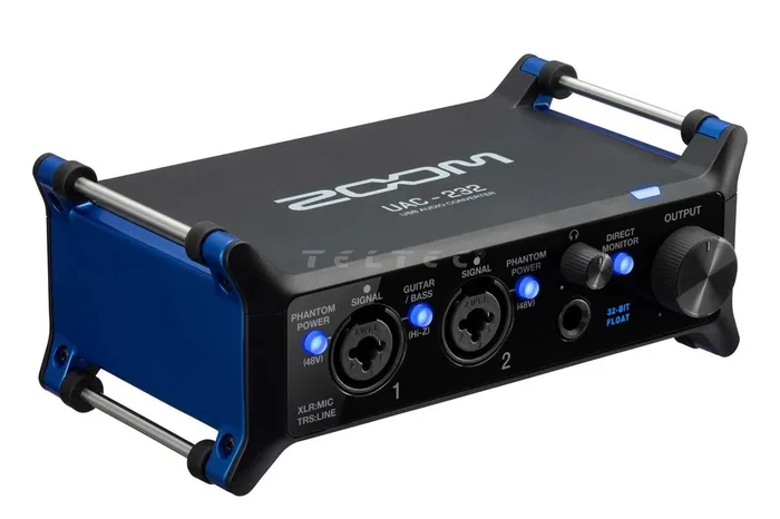 Zoom UAC-232
